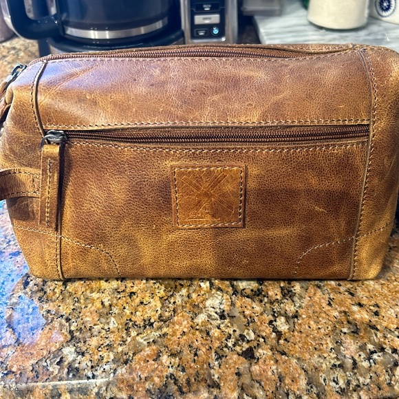 Fenland England Other - Fenland England Leather Overnight Gentleman’s Bag